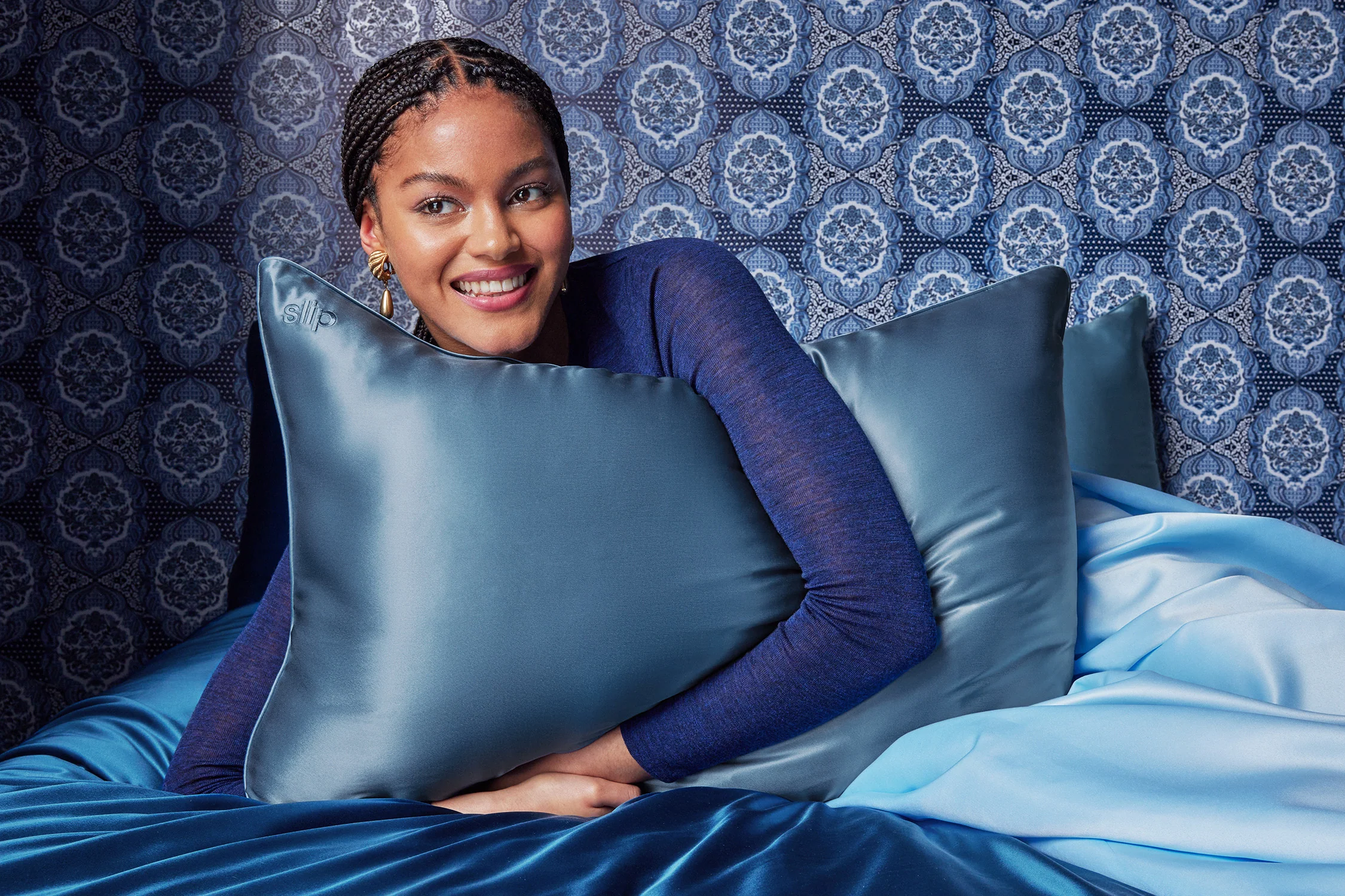 Bay Queen Zippered Pillowcase - Image 5
